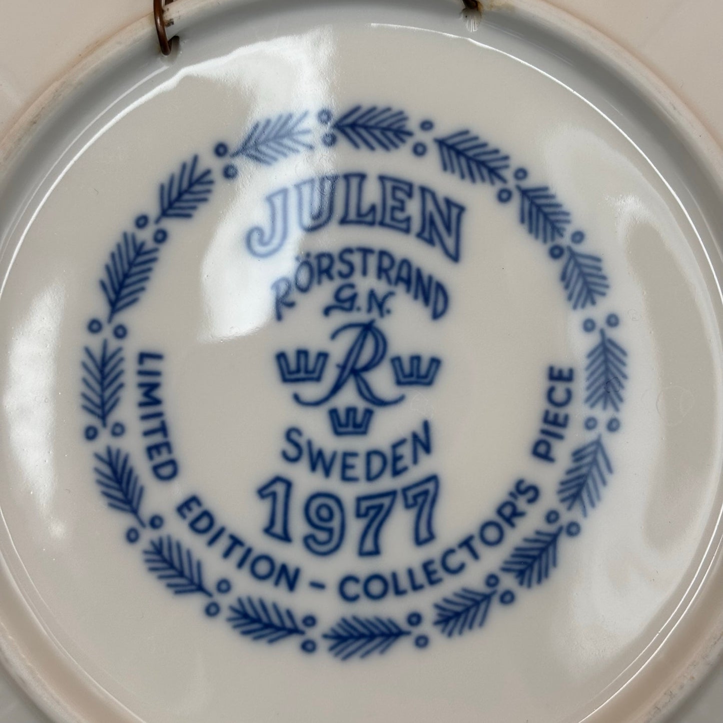 Vintage Rörstrand Sweden “Julen 1971” Collector Plate