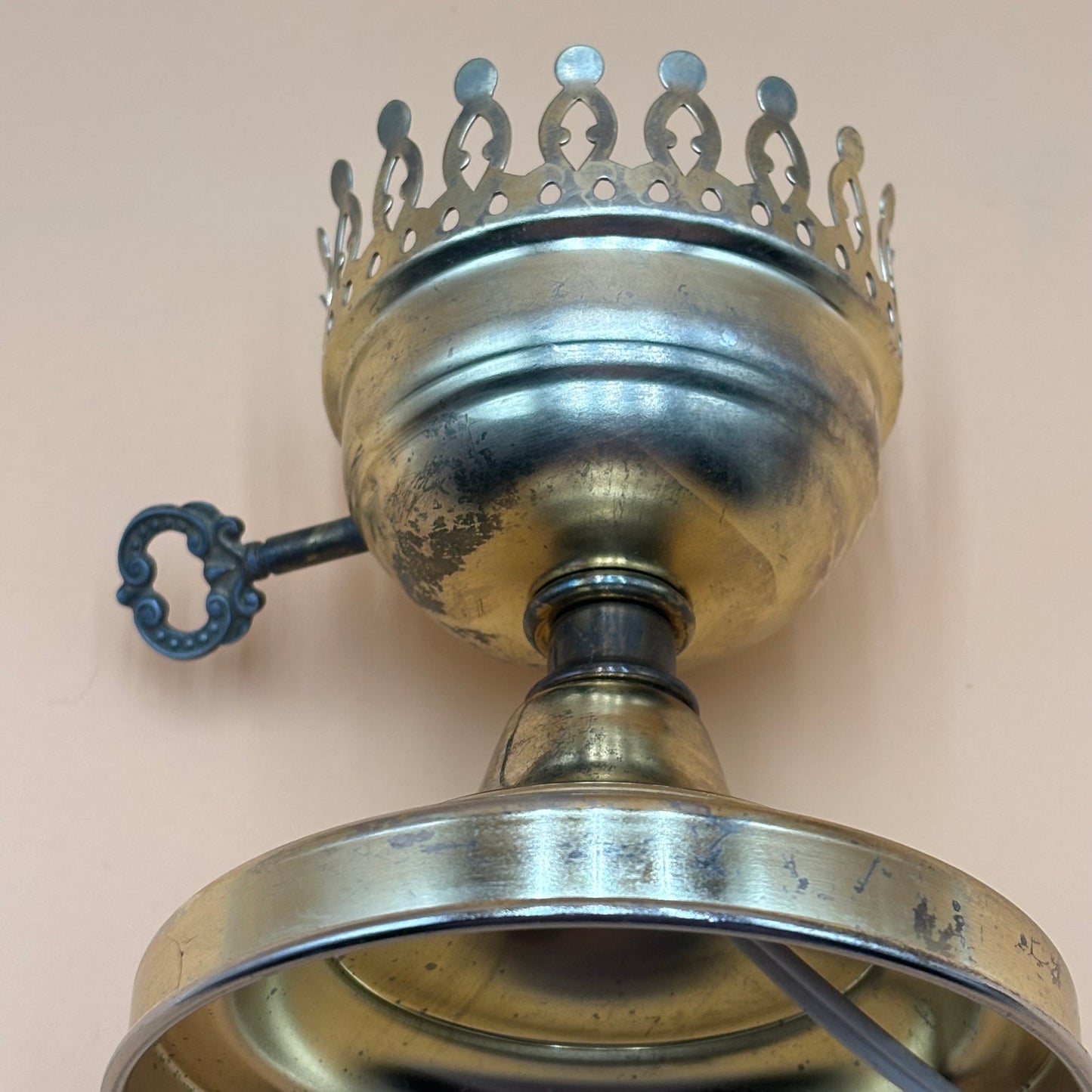 Vintage Electric Hurricane Lamp - For Parts/Repair