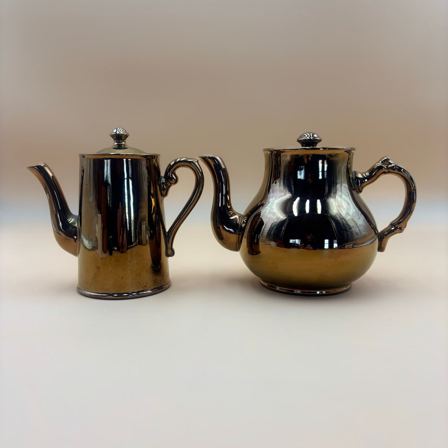 Gibson & Sons England Copper Lusterware Teapot & Coffee Pot Set – Smooth Finish