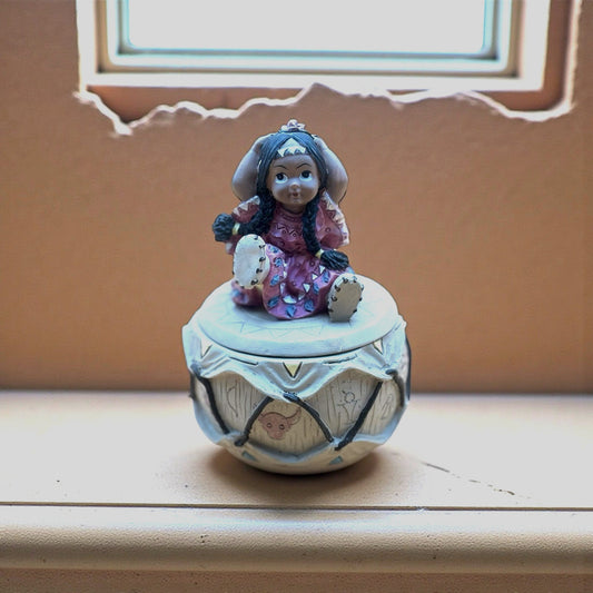 Vintage Native American Girl Figurine Trinket Box Made in Taiwan