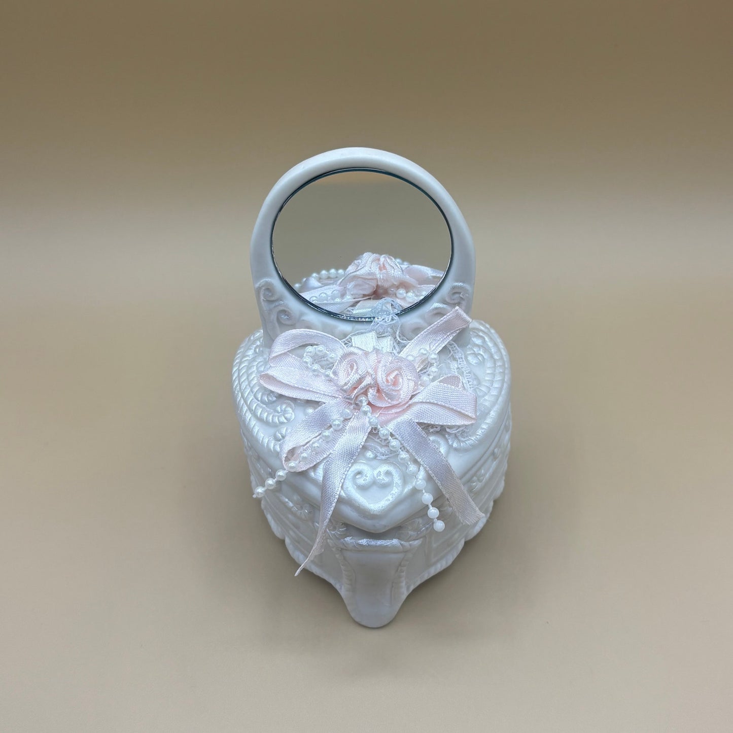 VTG White Ceramic Heart High Heel Trinket Box with Mirror