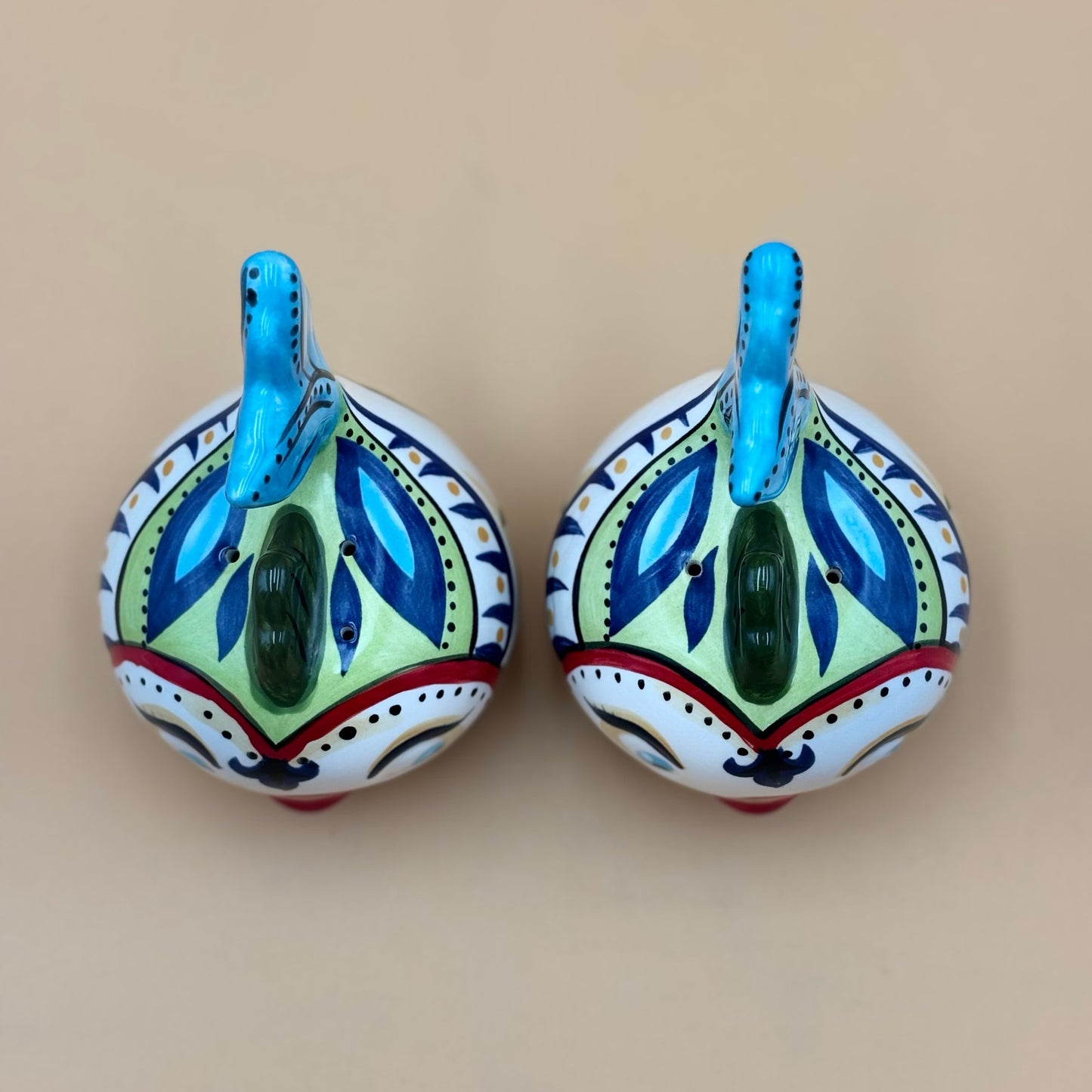 Kissing Fish Salt & Pepper Shakers — Retro Ceramic Pair with Painted Eyelashes