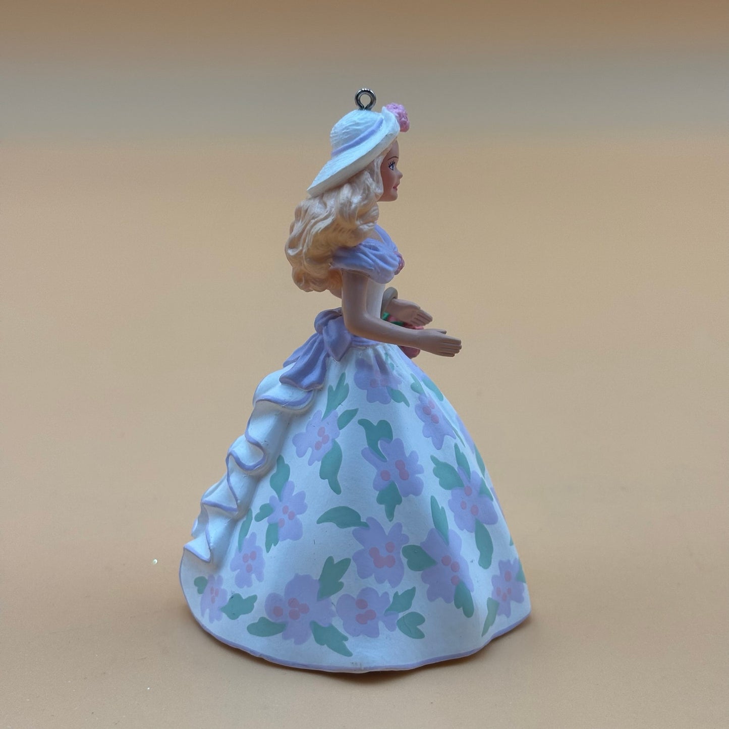 Hallmark Barbie Ornament – 1995 Edition