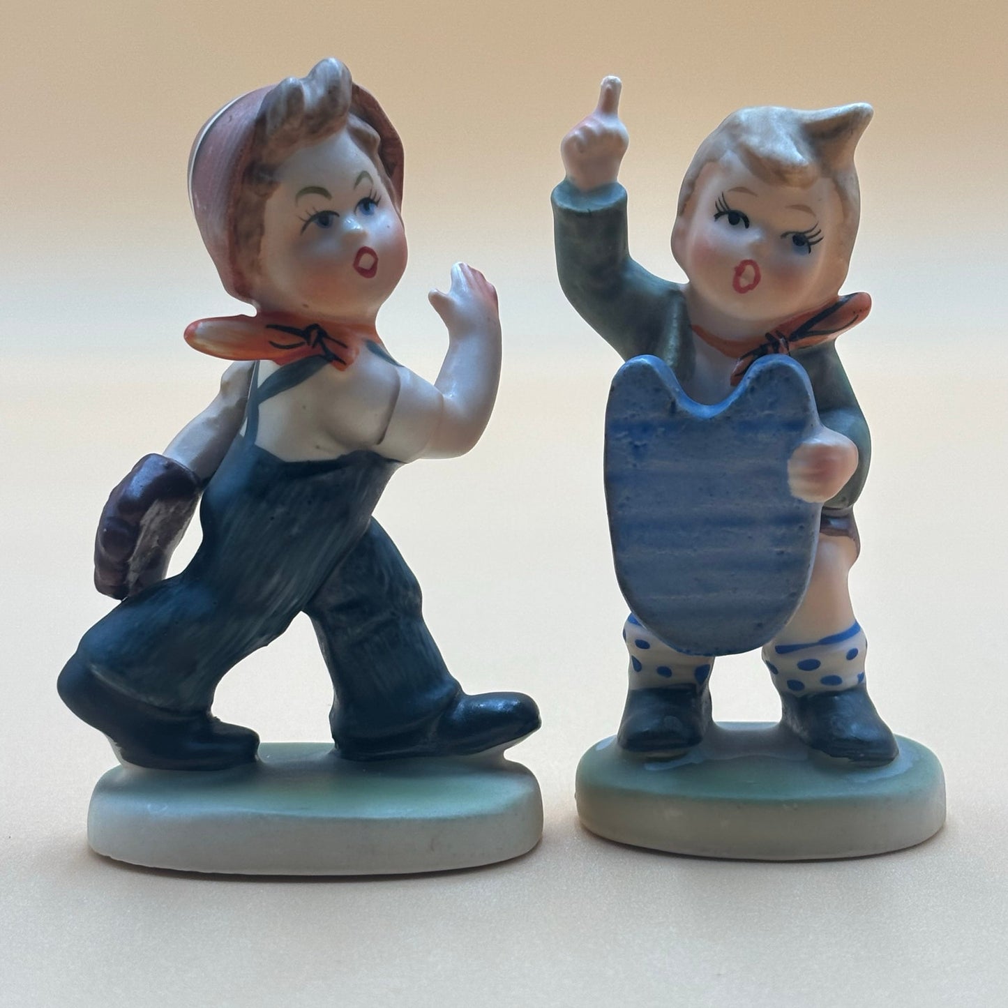 Vintage Royal Crown Ball Player Figurine #3408