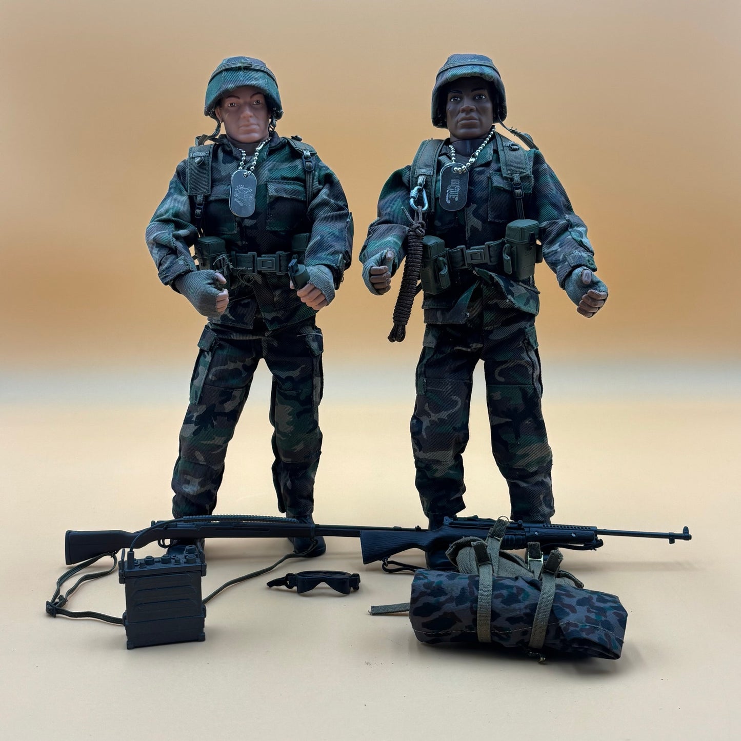 Hasbro G.I. Joe Classic Collection – 1996 (Pair of 12” Action Figures with Accessories