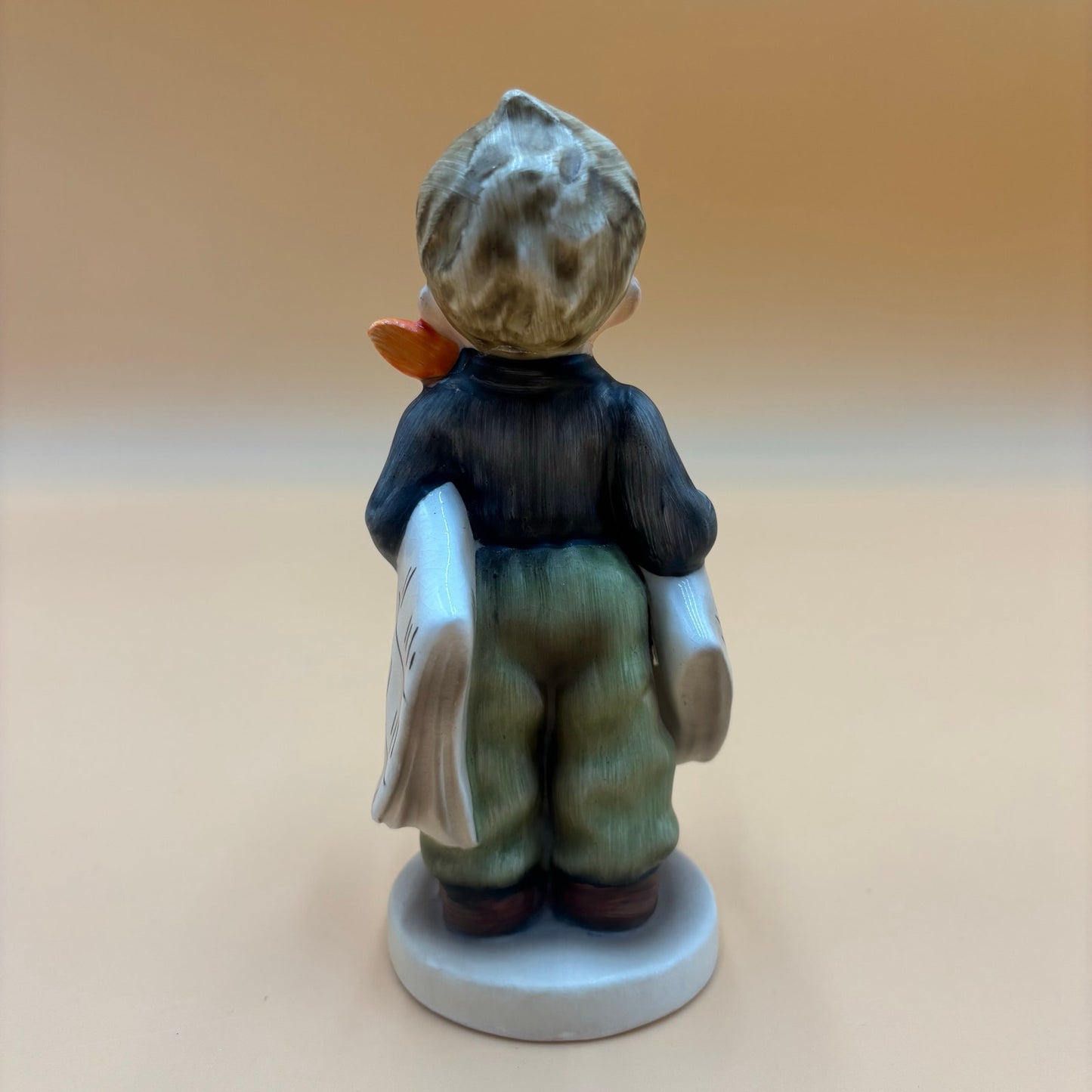 Napco “Newsboy” Porcelain Figurine – AH1B Japan 1950s