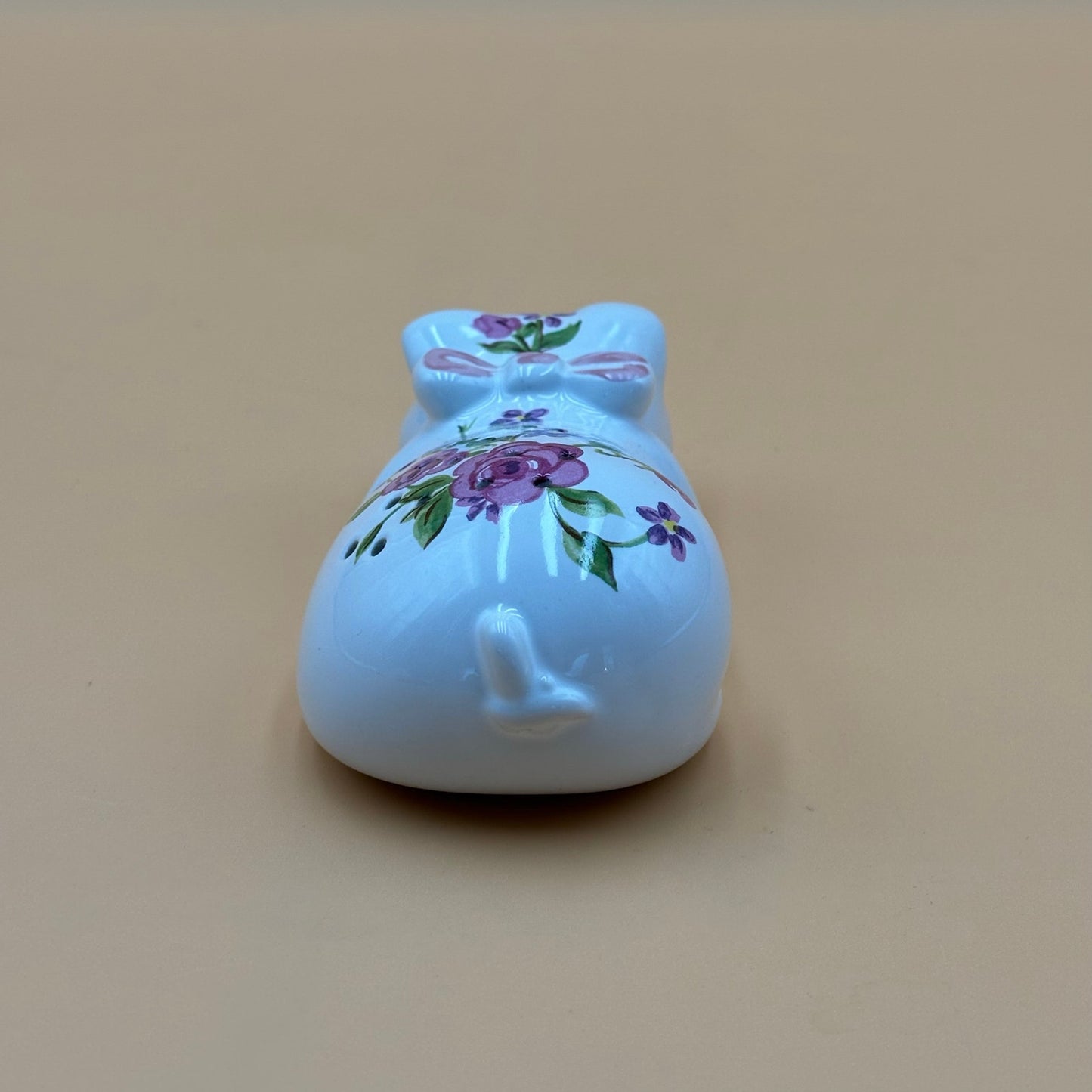 Vintage 1978 Avon Ceramic Pig Sachet – Floral Sleeping Pig with Bow, Made in Brazil