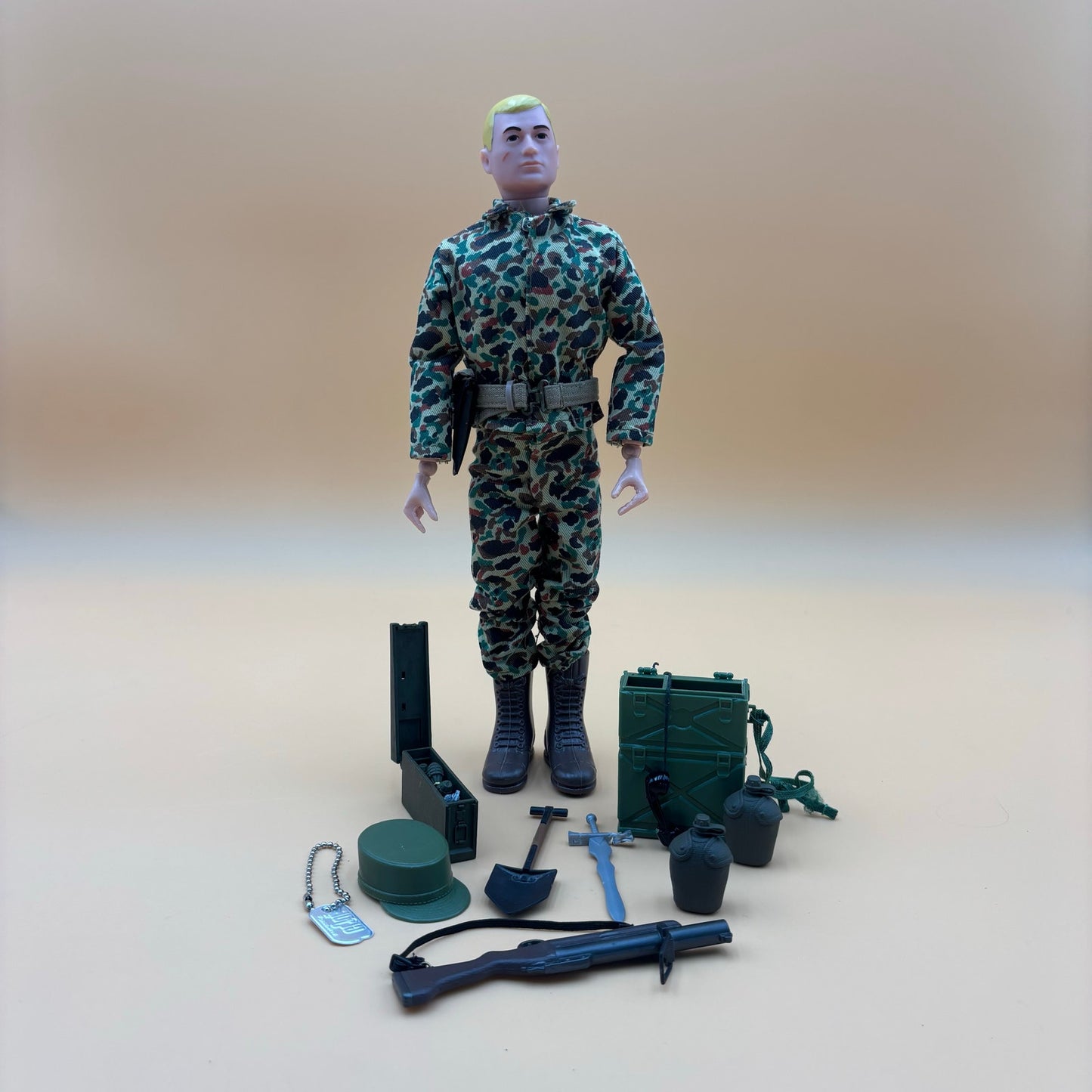 Hasbro G.I. Joe Authentic Reproduction – 1964 Copyright Stamp 12” Action Soldier with M1 Carbine & Accessories