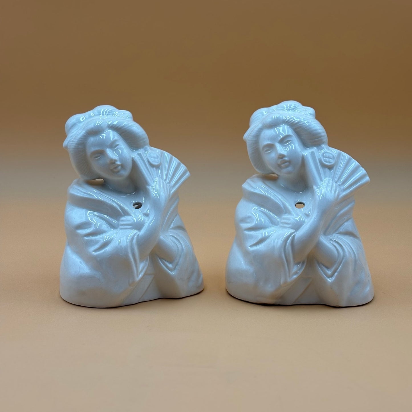 Vintage Orchids of Hawaii R-22 Geisha Ceramic Mugs – Pair – Made in Taiwan