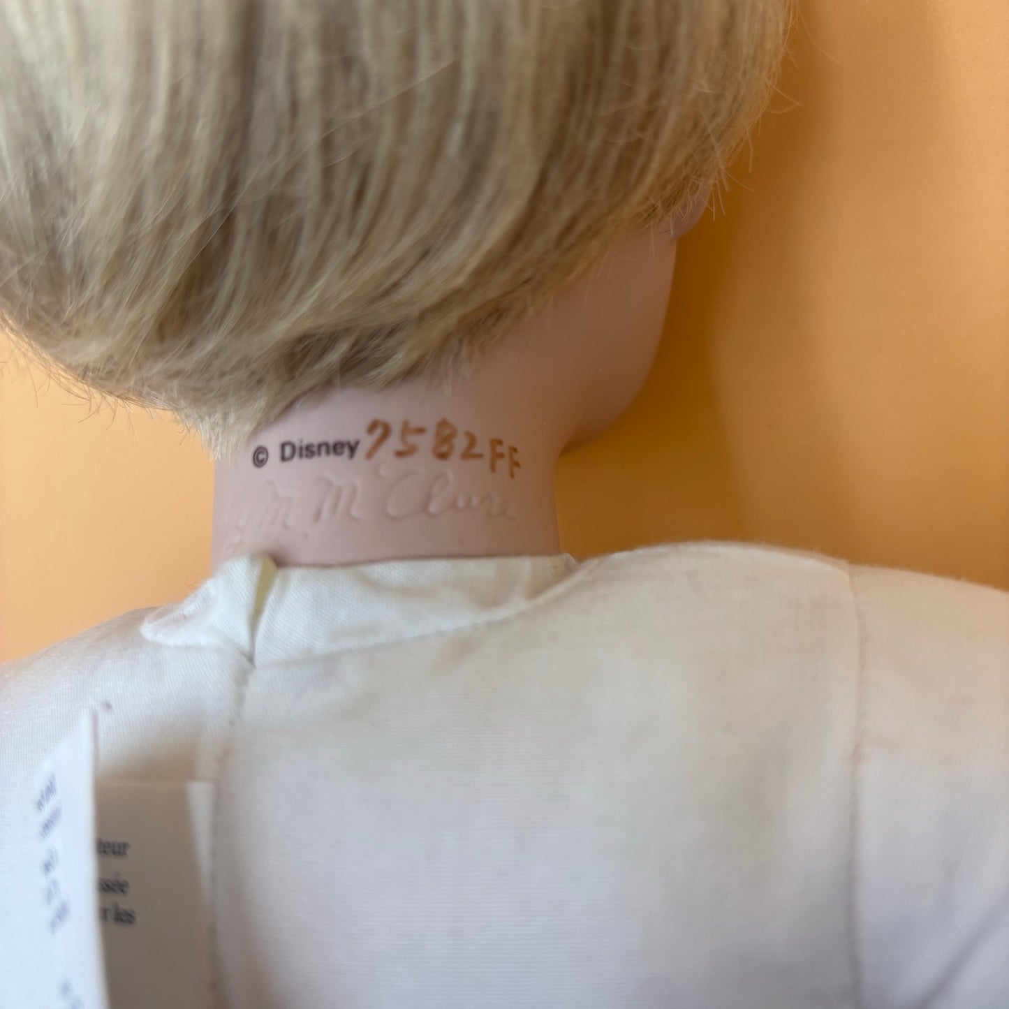 Ashton Drake Galleries "It's Time for Bed Pooh" Porcelain Doll #7582FF