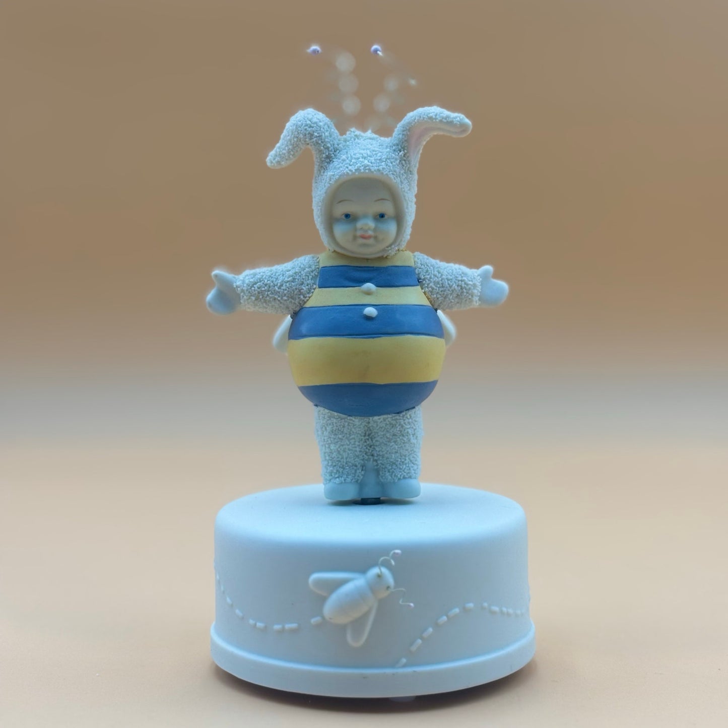 Department 56 Snowbabies “Bee Happy” Musical Figurine (2006)
