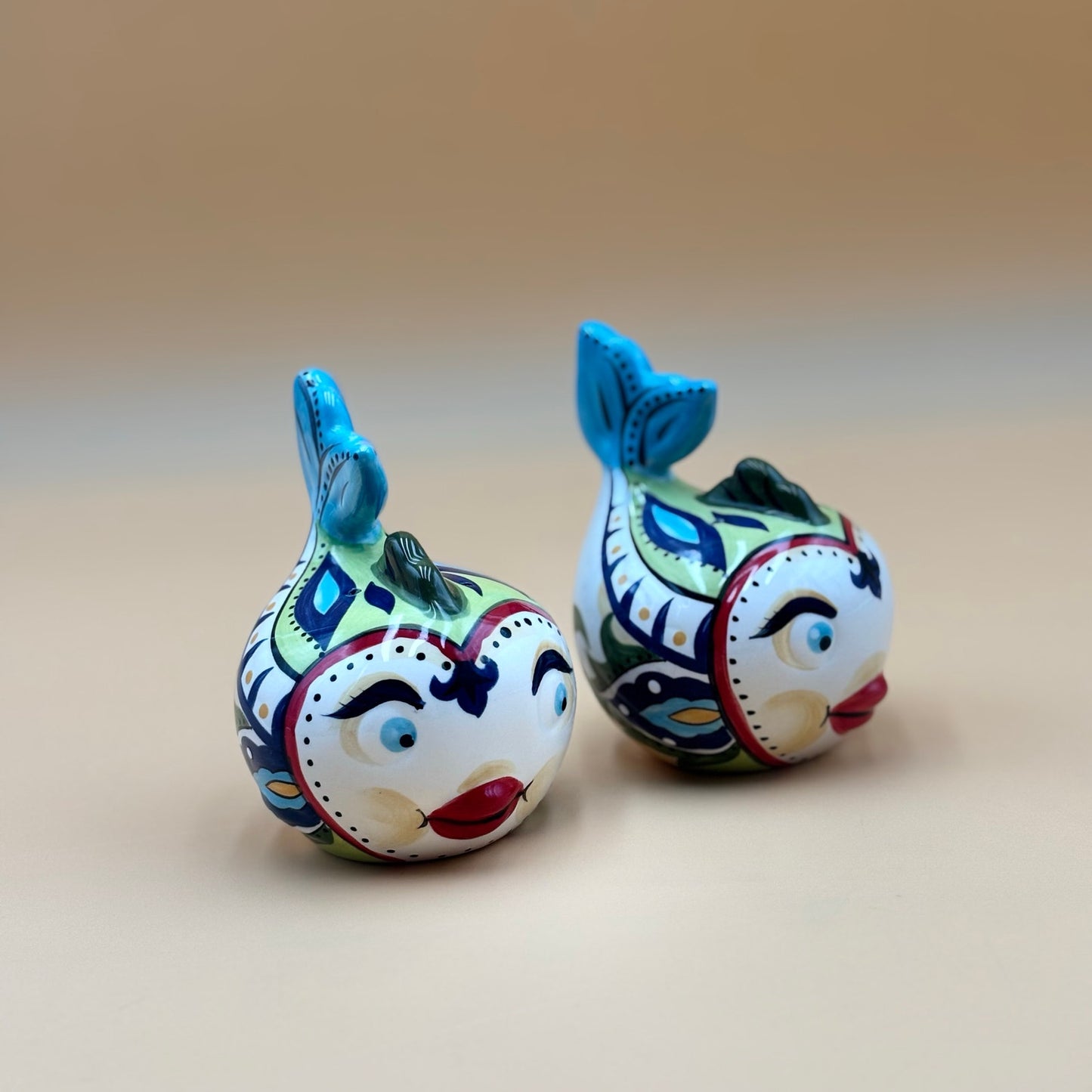 Kissing Fish Salt & Pepper Shakers — Retro Ceramic Pair with Painted Eyelashes