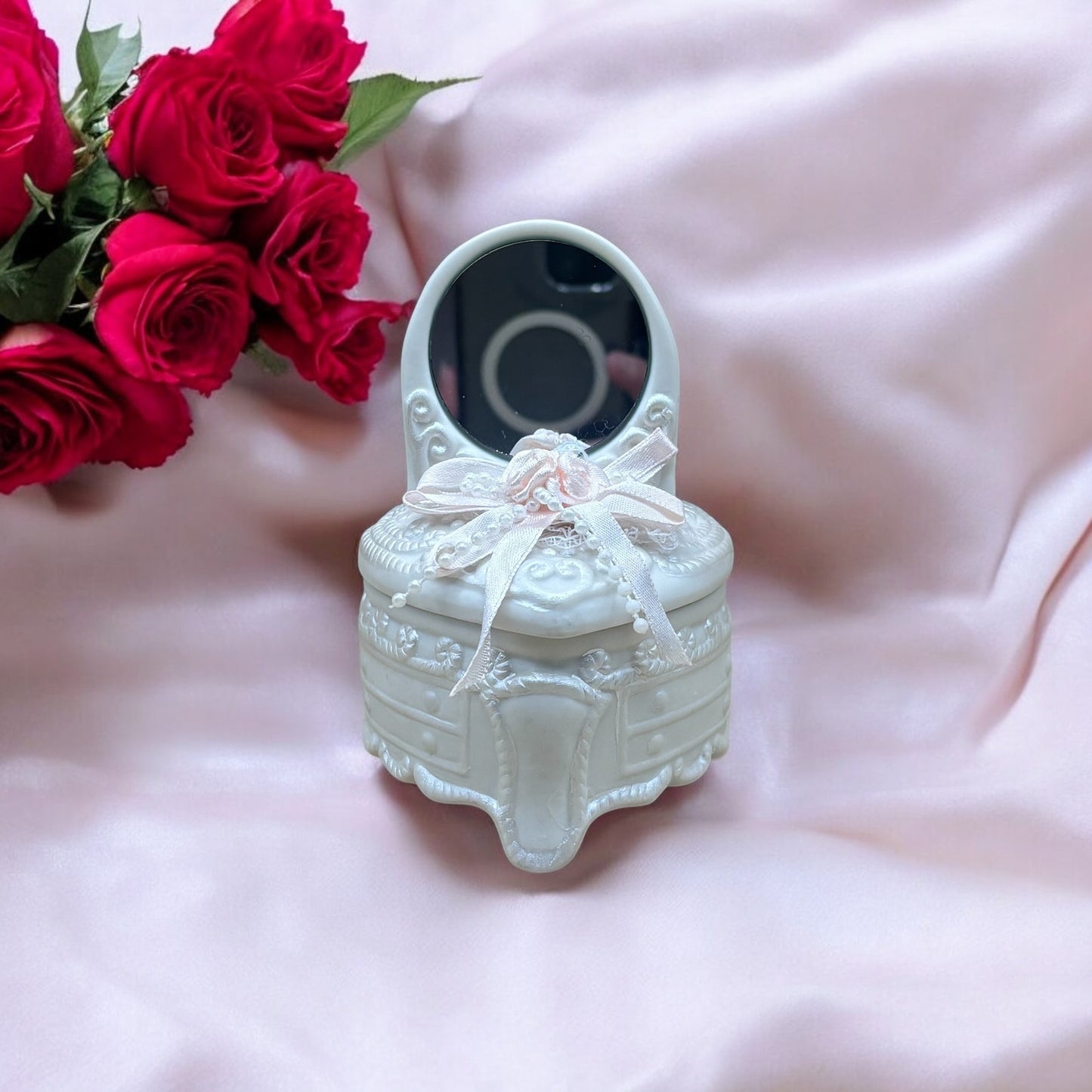 VTG White Ceramic Heart High Heel Trinket Box with Mirror