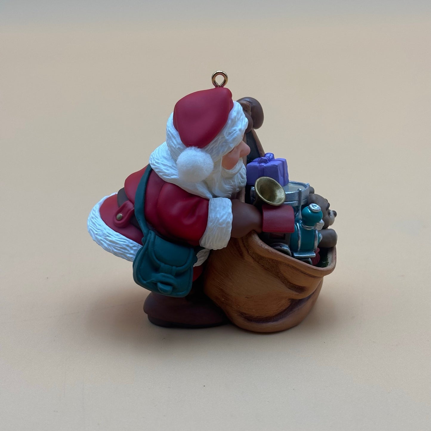 1996 Hallmark Keepsake Ornament Santa’s Magic Sack with Box Clips to Light