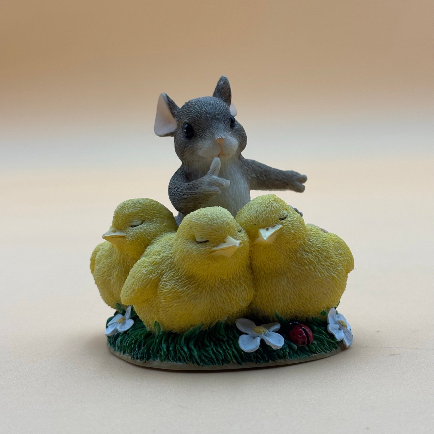 Charming Tails “Shhh, Don’t Make a Peep” Figurine with Box