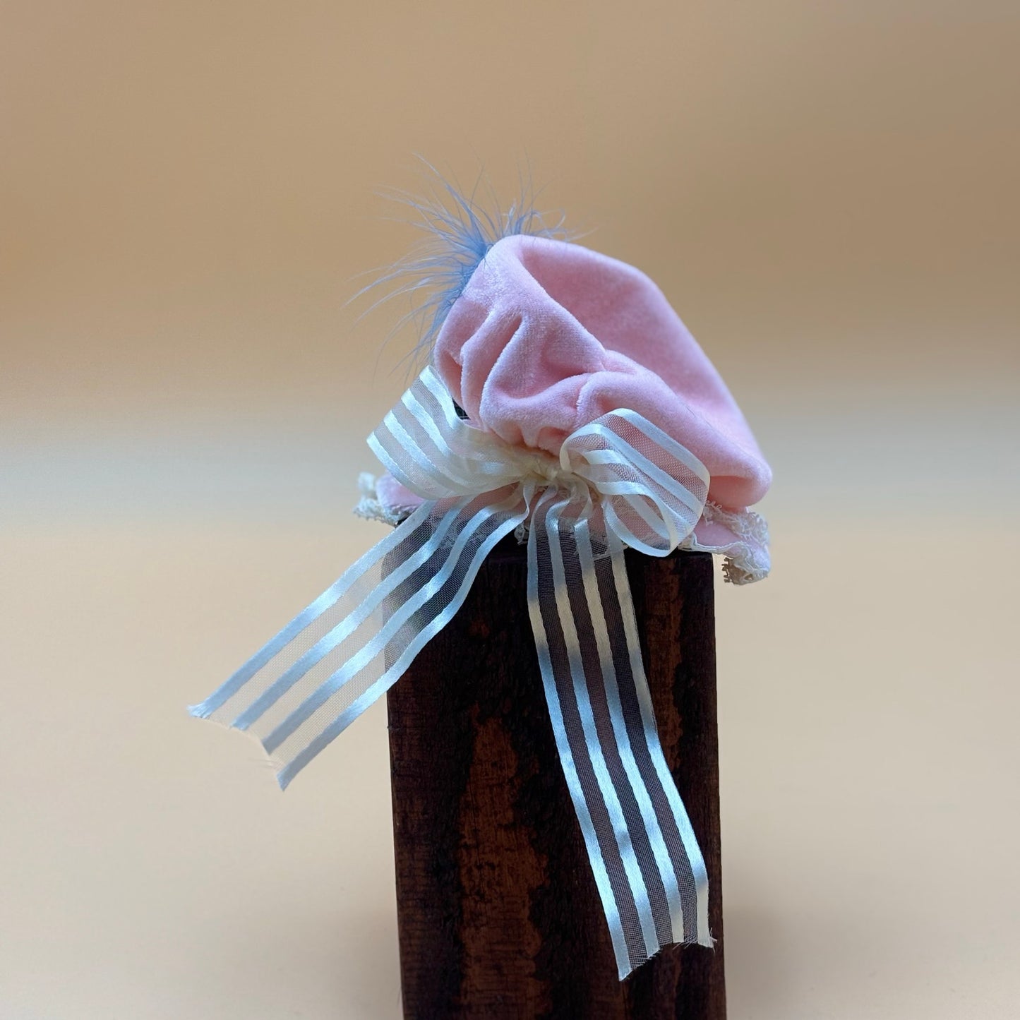 Set of 5 Vintage Doll Hats – Miniature Fabric & Straw Floral Hats