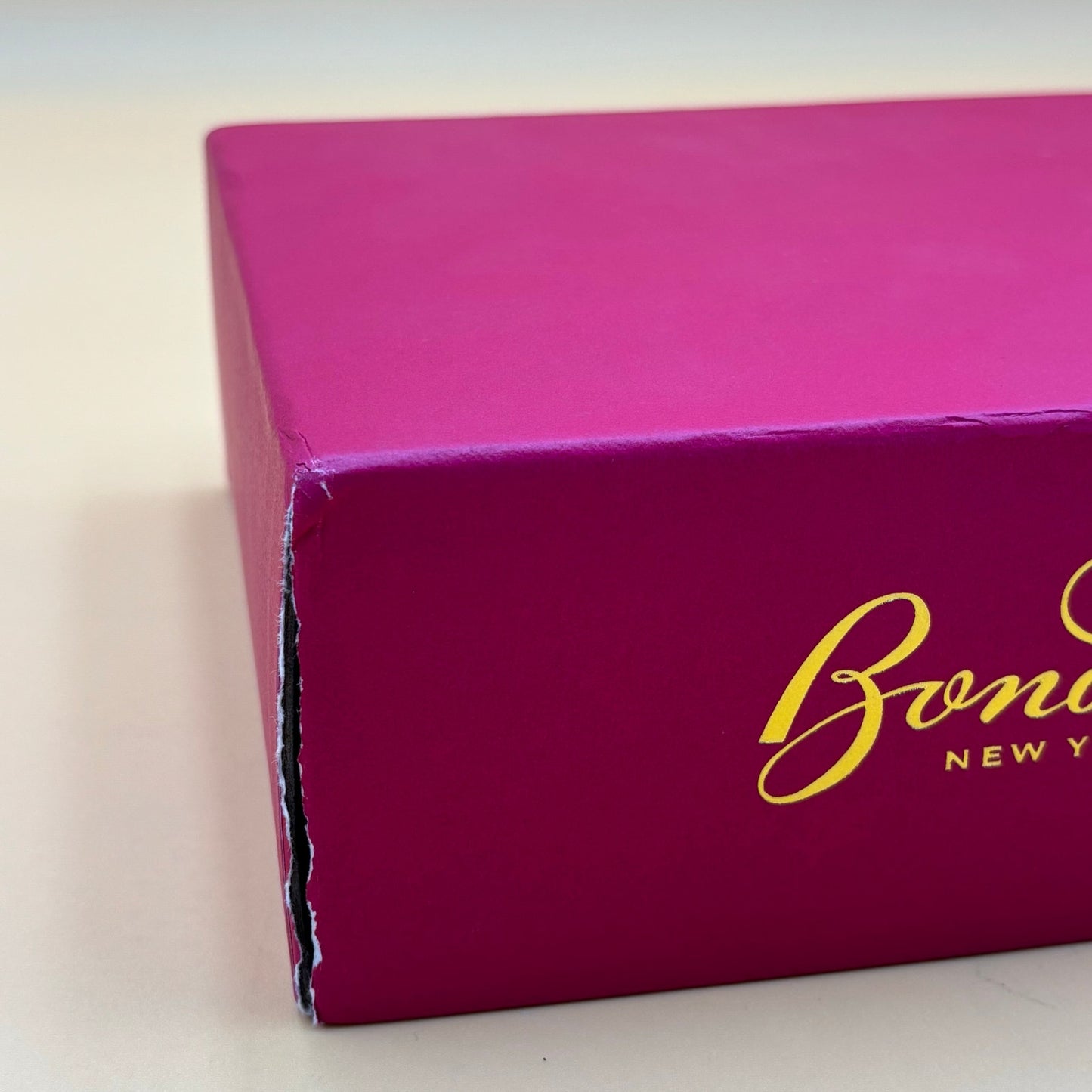 Bond No. 9 Dubai Ruby Eau de Parfum 3.3 oz (100 ml) – Full, No Seal