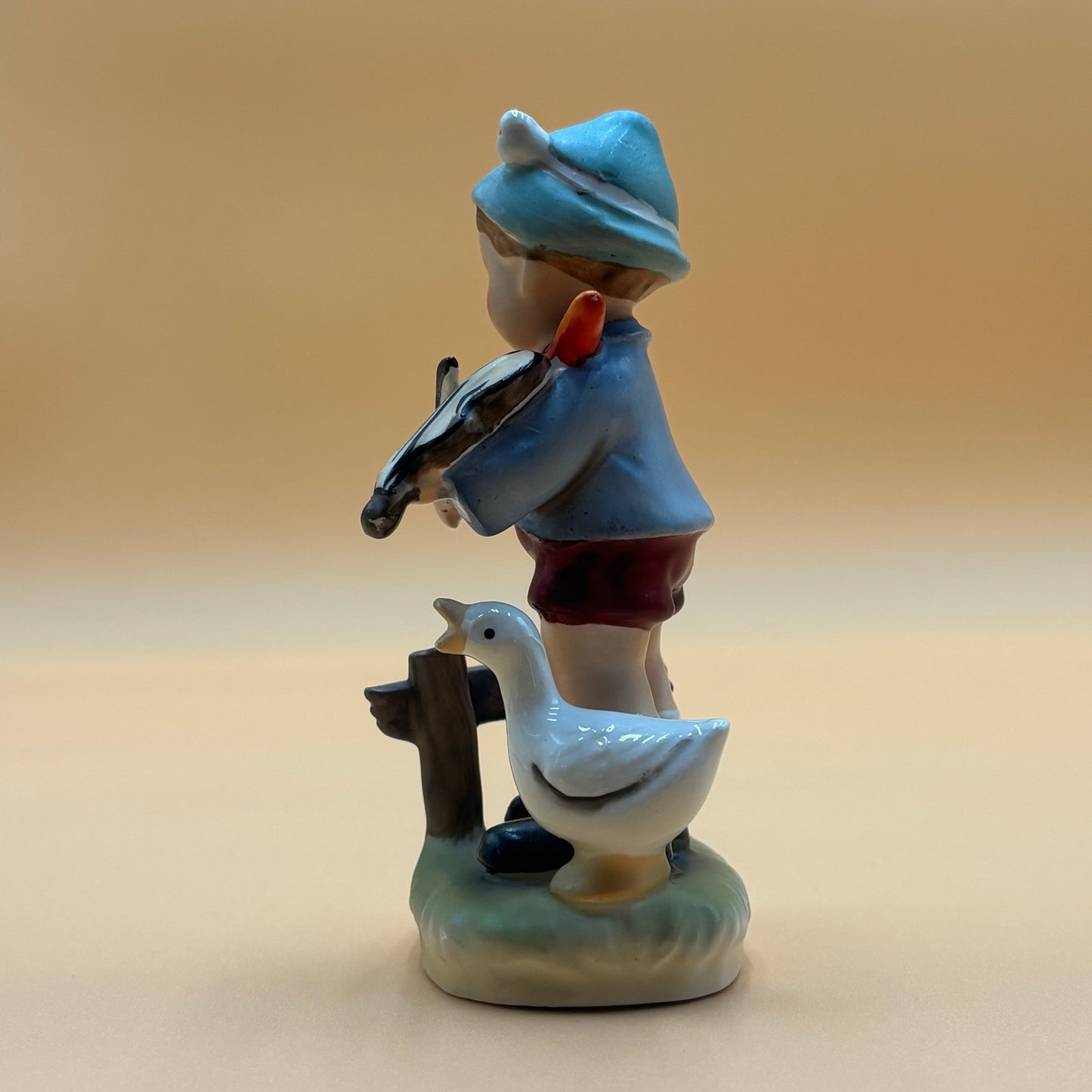 Vintage Erich Stauffer Boy with Fiddle Figurine - 44/94