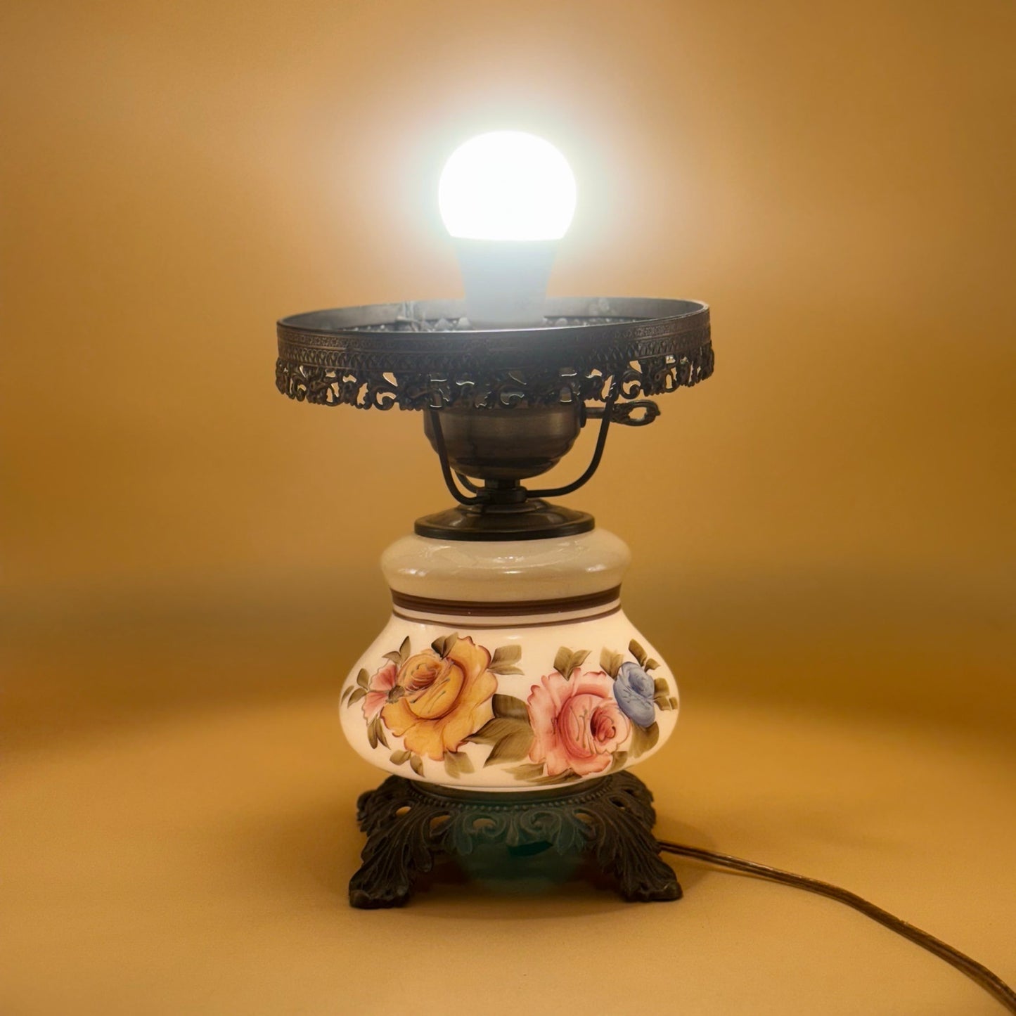 Vintage GWTW Hurricane Lamp Base Hand Painted Flowers 3 Way Light