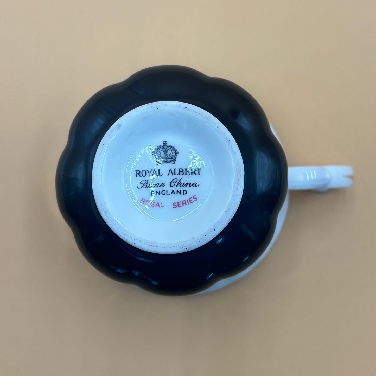 Royal Albert Bone China Teacup & Saucer – Regal Series (England)