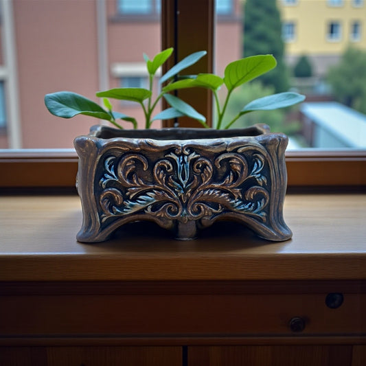 Vintage Supreme Imports Japan Ceramic Planter – Brown & Bluish Gray Relief