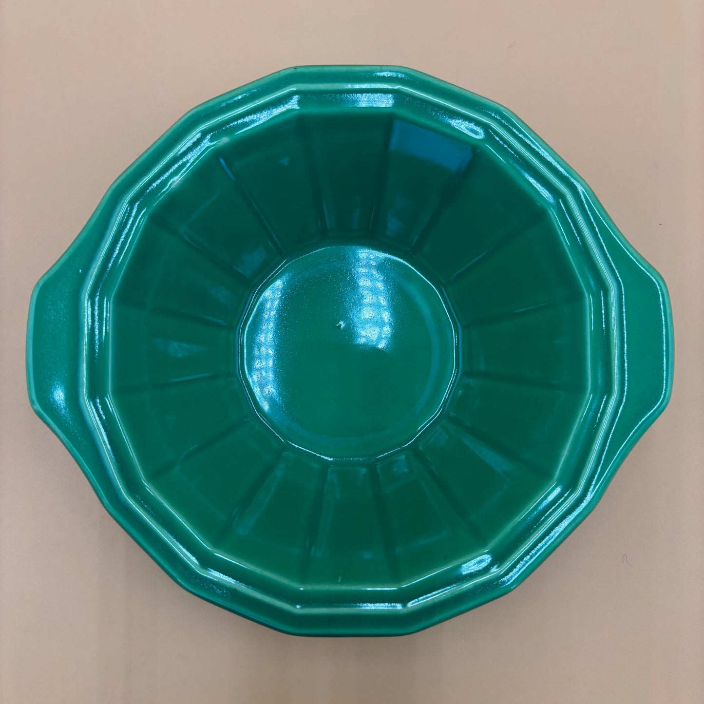 Set of 4 Vintage Homer Laughlin Bowls - 7 1/4" Diameter