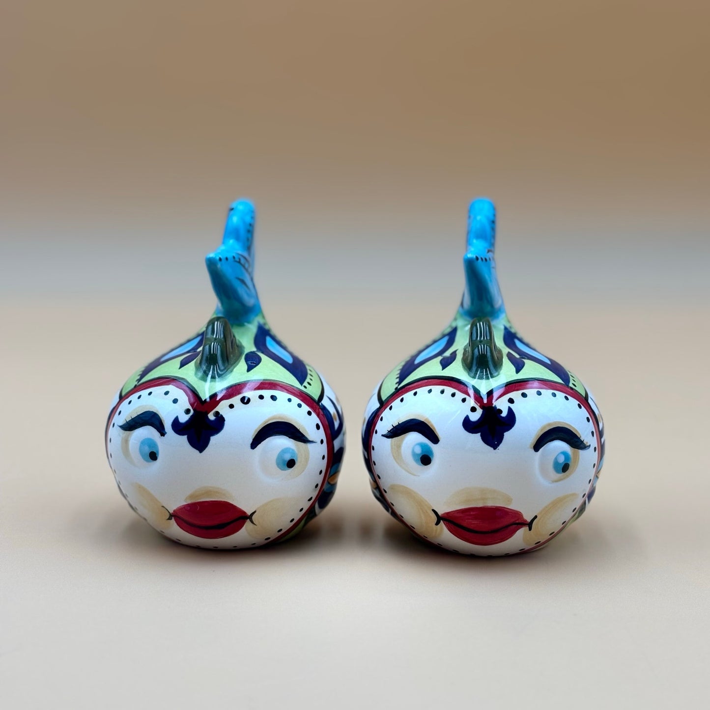 Kissing Fish Salt & Pepper Shakers — Retro Ceramic Pair with Painted Eyelashes