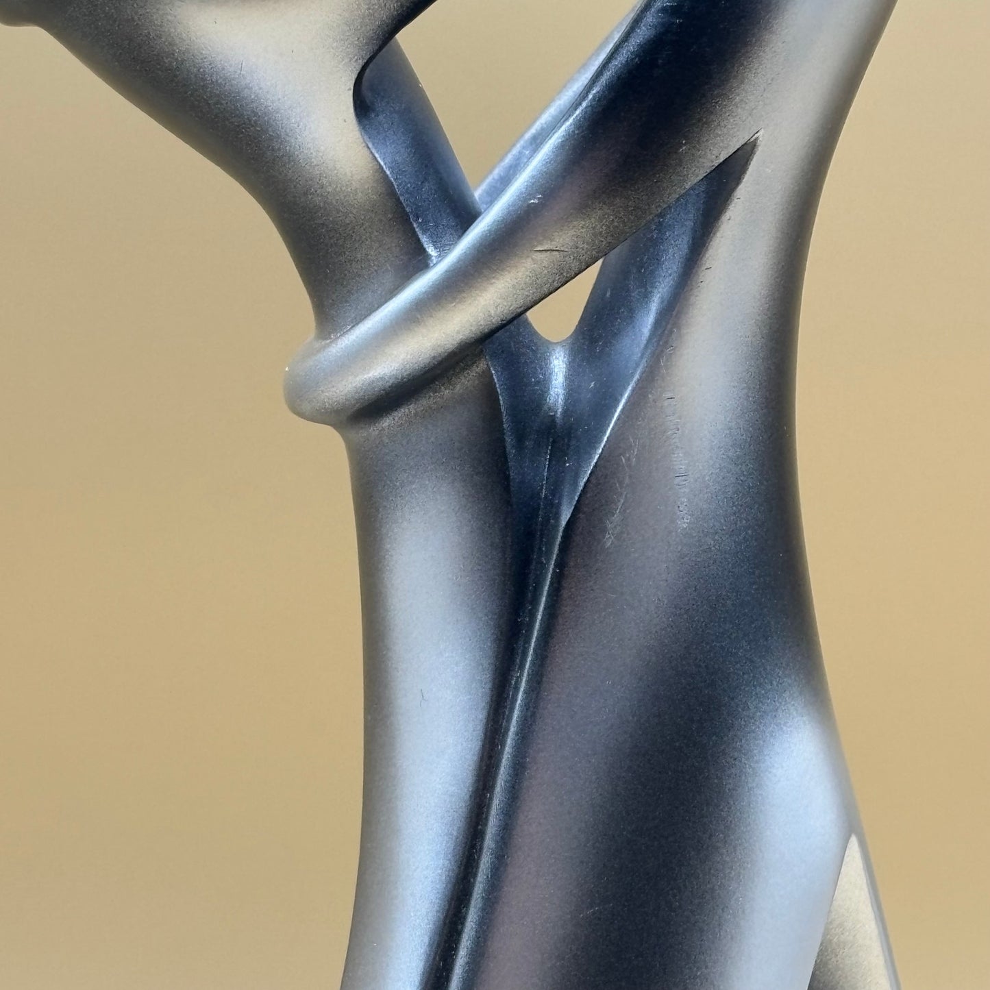 Herco Gift Professional Man & Woman Embracing Art Sculpture Figurine 9.5"