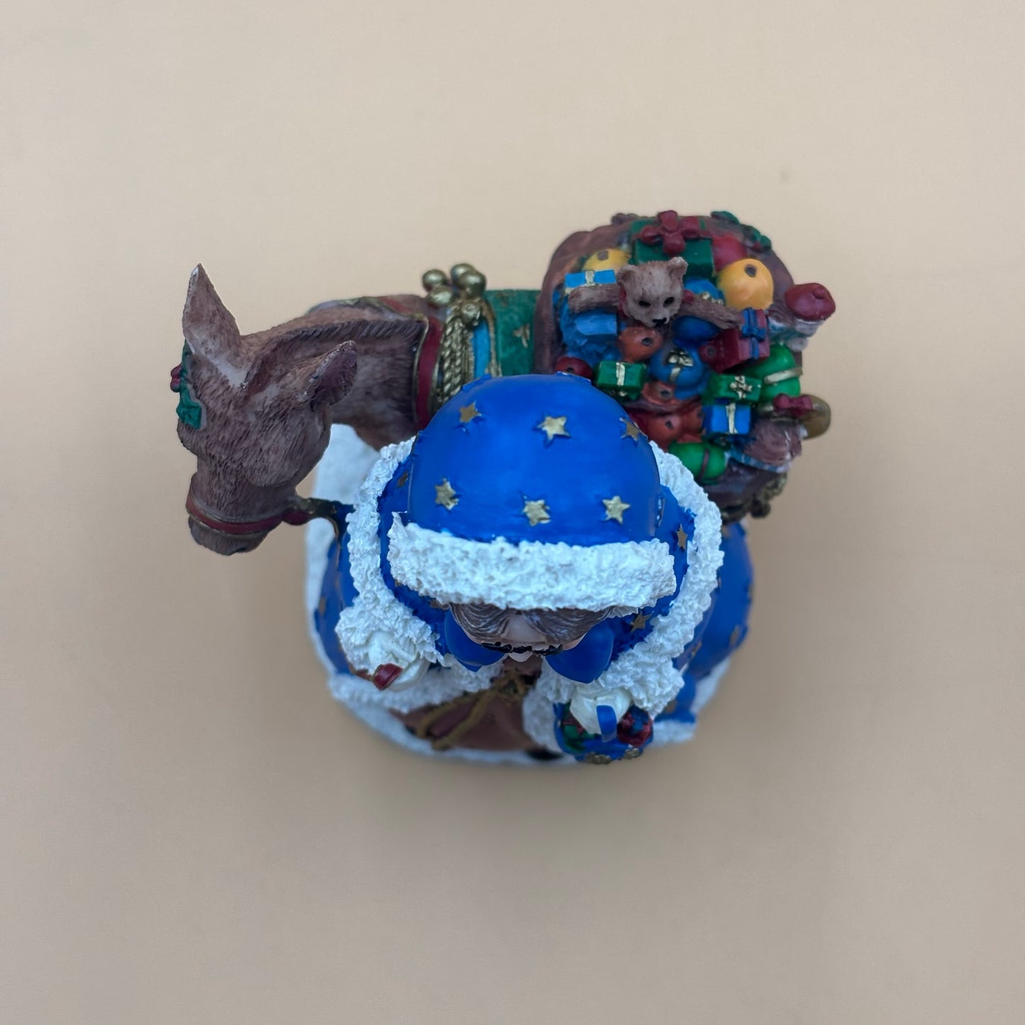 Aunt Airie (France) – International Santa Claus Collection Figurine