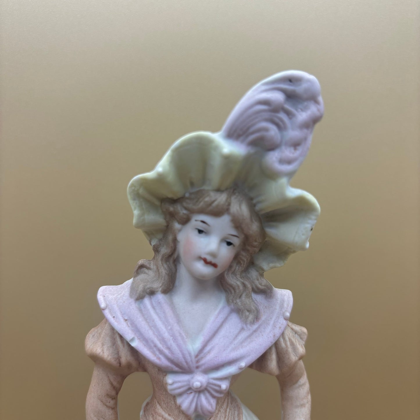 VTG Victorian Lady Figurine with Feathered Hat