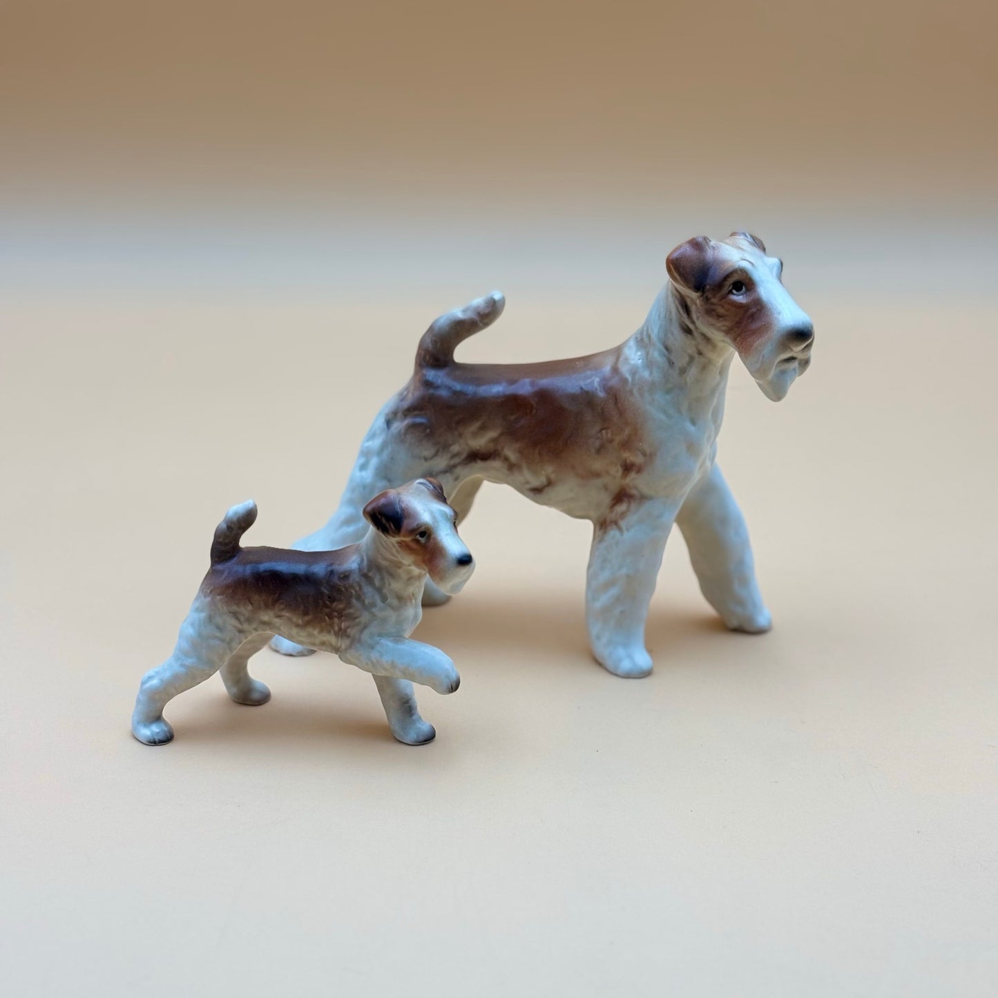 Vintage Lifelike Playful Porcelain Wire Fox Terrier Dog Figurines Set