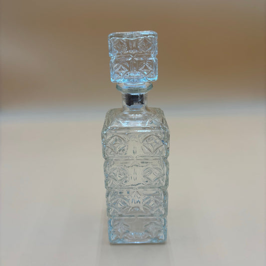 Vintage Clear Glass Diamond Cut Decanter - Elegant Barware