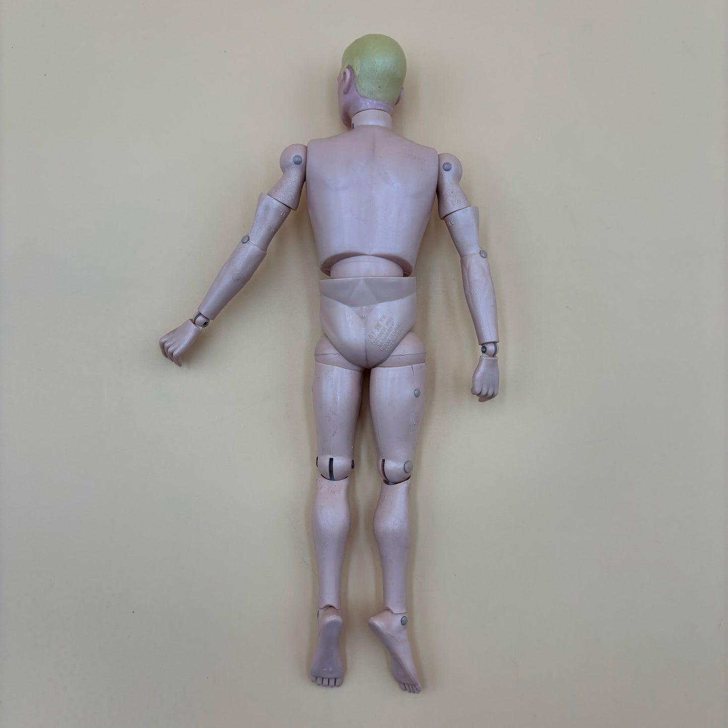 1964 Hasbro G.I. Joe Blonde “Scarface” Figure Outfits & Accessories – Original Vintage