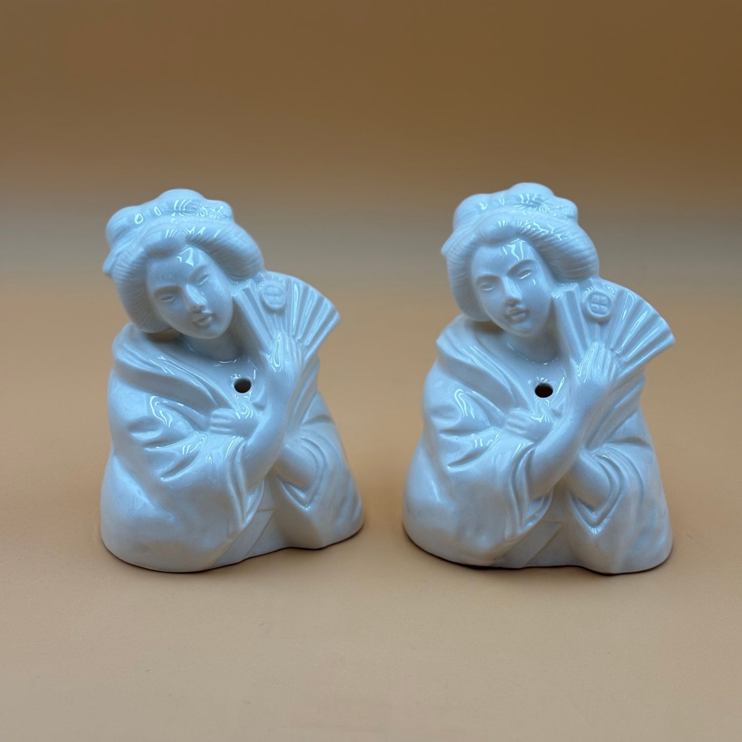 Vintage Orchids of Hawaii R-22 Geisha Ceramic Mugs – Pair – Made in Taiwan