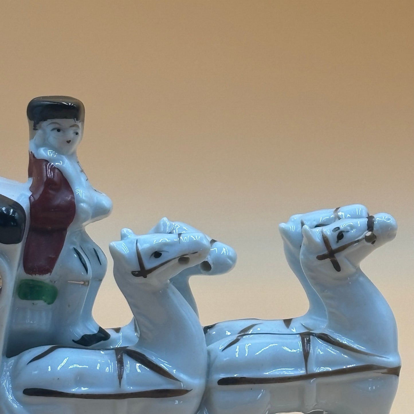 Vintage Thames Hand Painted Horse & Carriage Figurine - Made in Japan