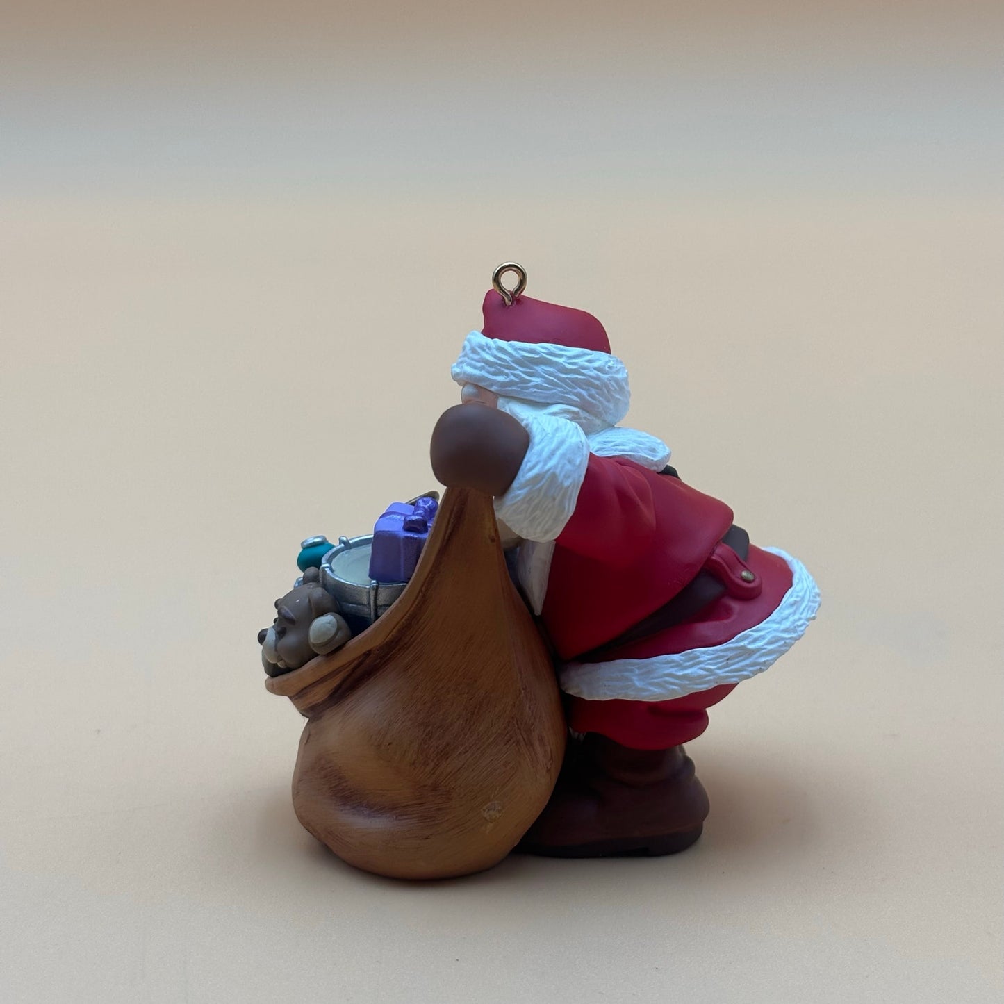 1996 Hallmark Keepsake Ornament Santa’s Magic Sack with Box Clips to Light