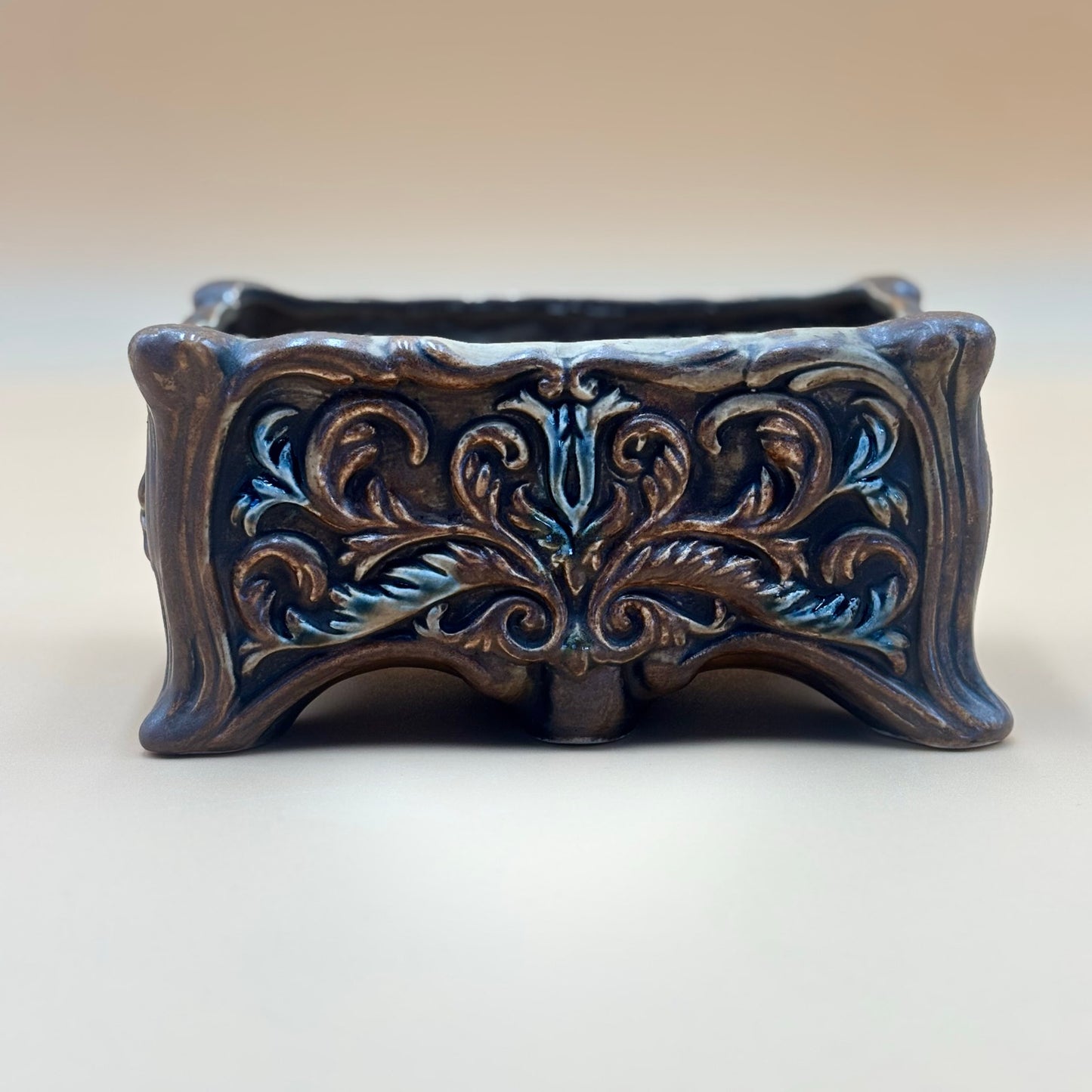 Vintage Supreme Imports Japan Ceramic Planter – Brown & Bluish Gray Relief