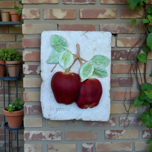 1997 La Pomme Apple Wall Plaque by House Parts Inc – Hand Painted 3D Fruit Decor