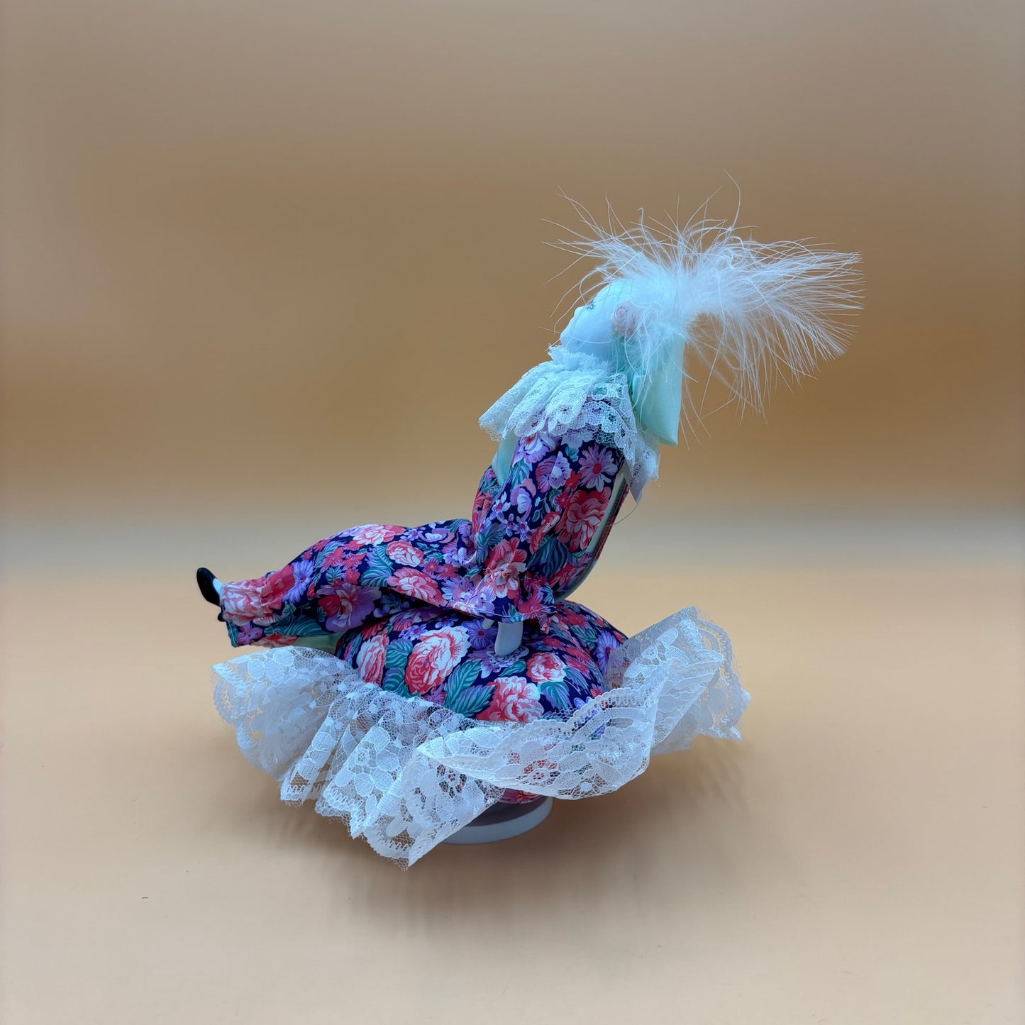 Vintage Musical Clown Doll – “It’s a Small World After All” – Porcelain Face & Hands