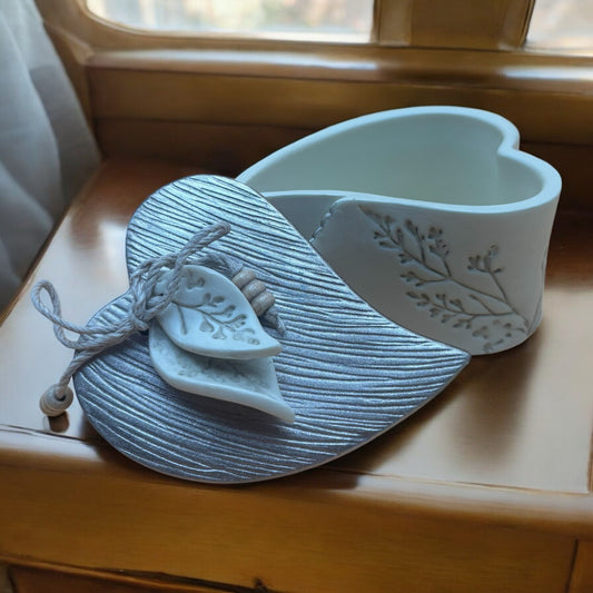 Nature’s Poetry Heart-Shaped Ceramic Trinket Box (2010 Enesco)