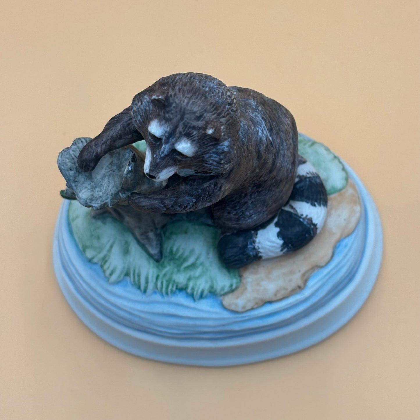 Vintage Gorham Raccoon Music Box - "Oh What A Beautiful Morning"