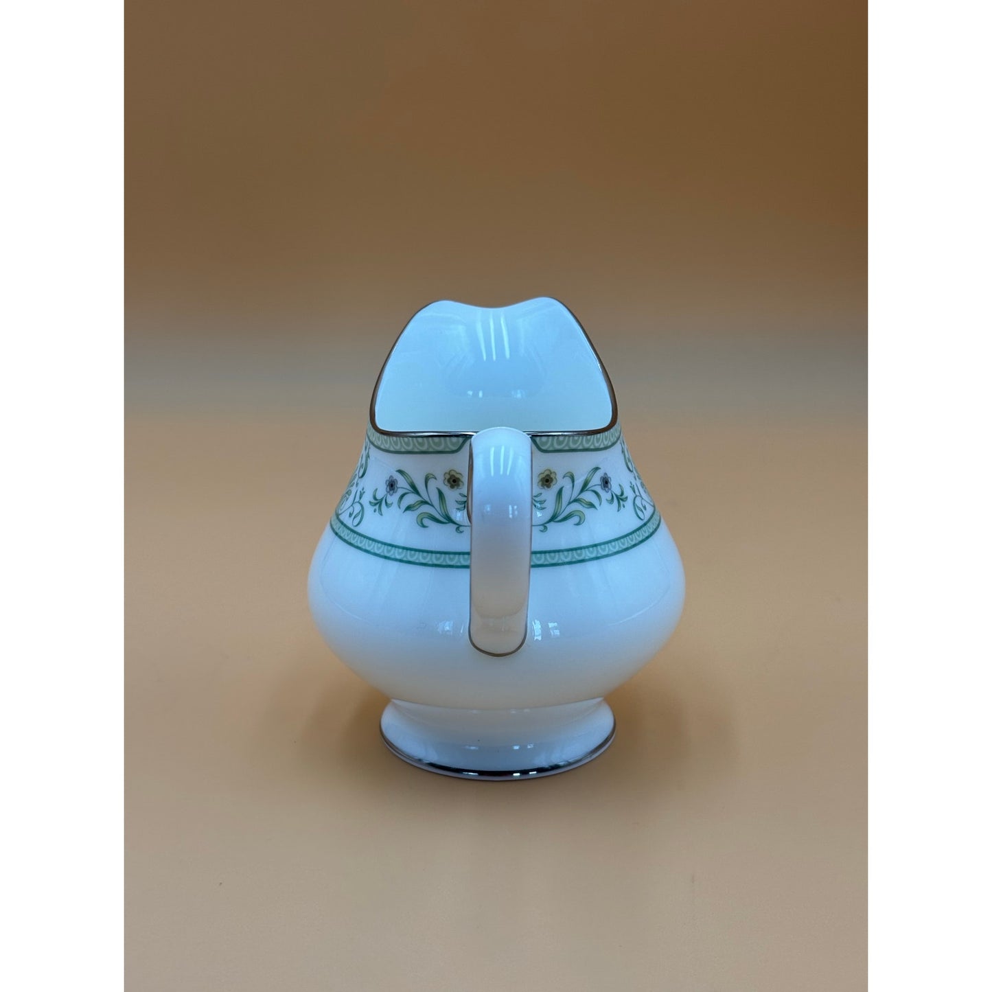 Wedgwood Bone China Agincourt Creamer R4471