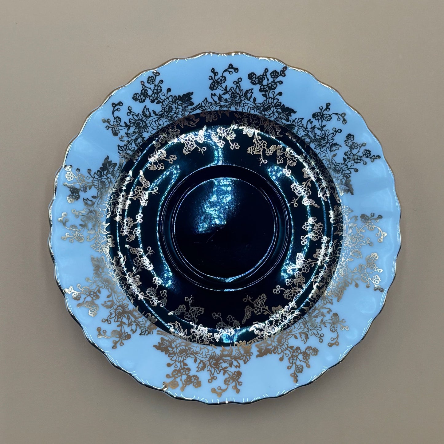 Royal Albert Bone China Teacup & Saucer – Regal Series (England)