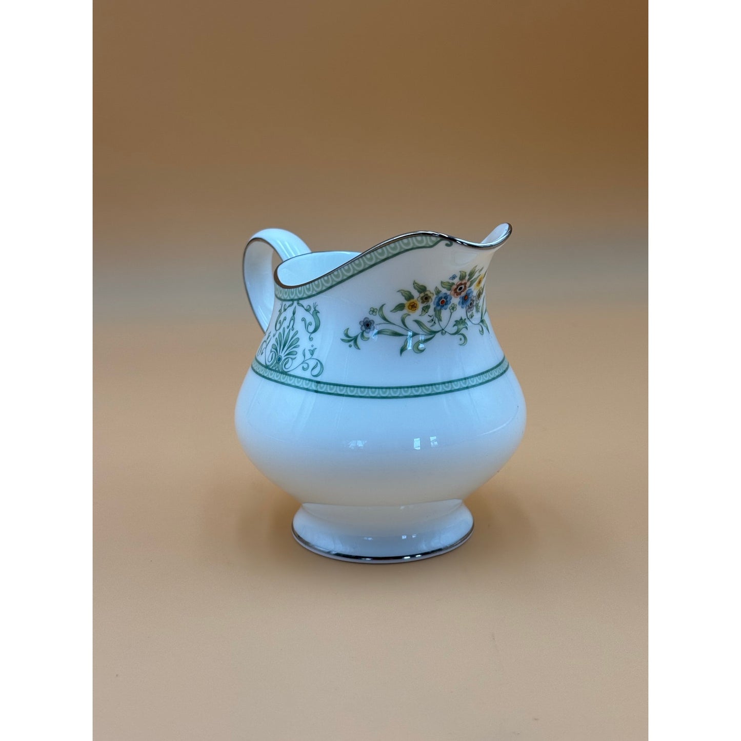 Wedgwood Bone China Agincourt Creamer R4471
