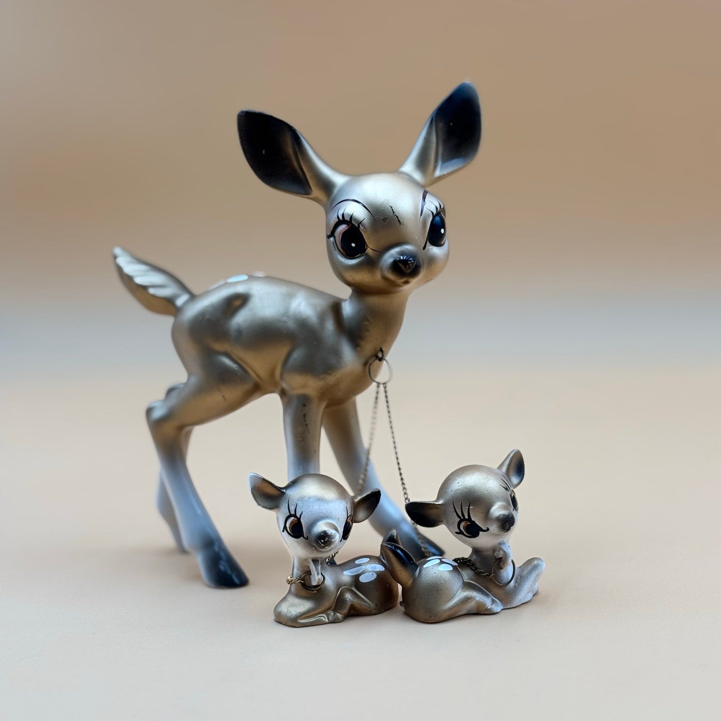 Vintage Ceramic Deer Family Figurine Set – Mid-Century Japan Style