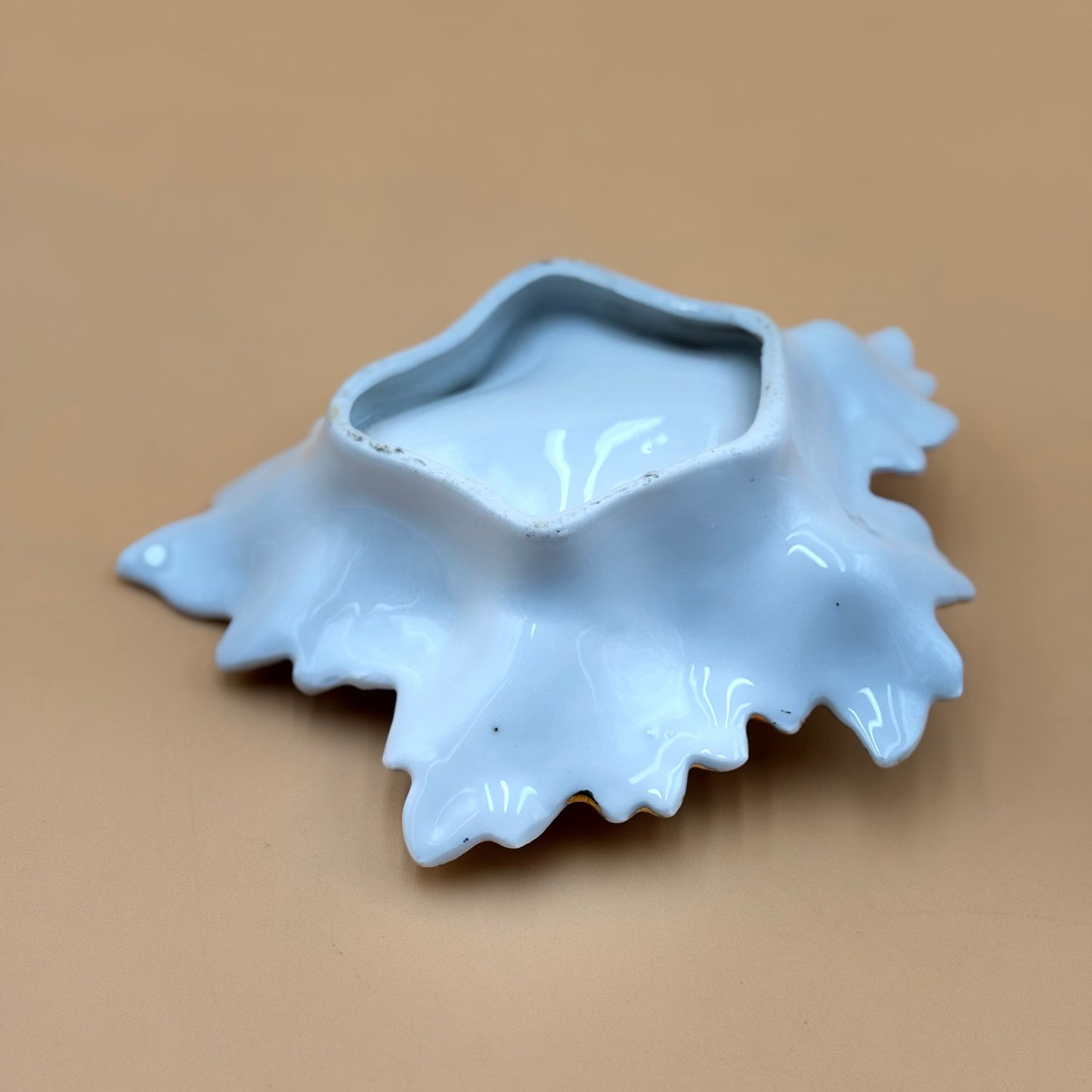 Vintage Dominion of Canada Ruffled Leaf Dish – Gray and Gold Accent Handle