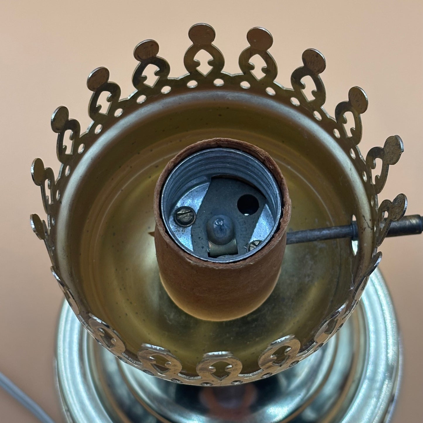 Vintage Electric Hurricane Lamp - For Parts/Repair