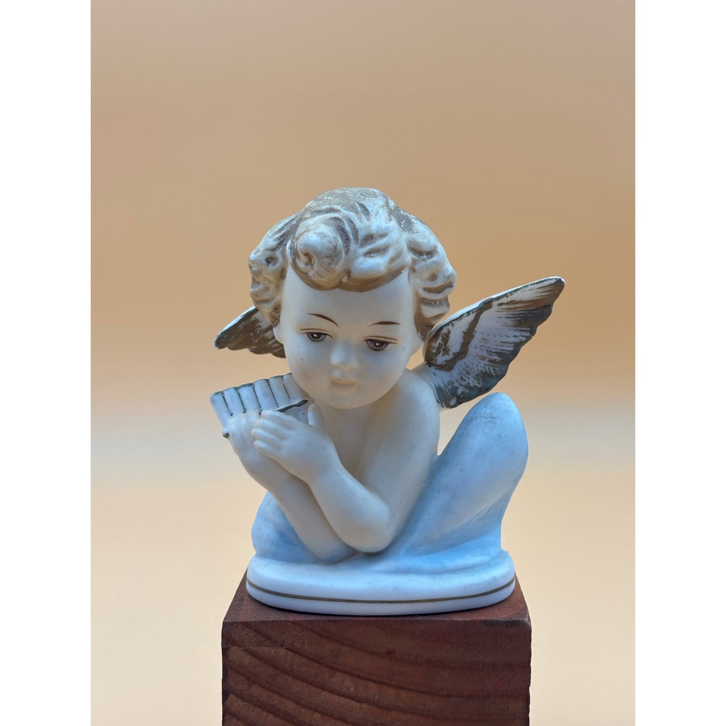 Norcrest Vintage Cherub Figurines — Pair of Angels with Wings