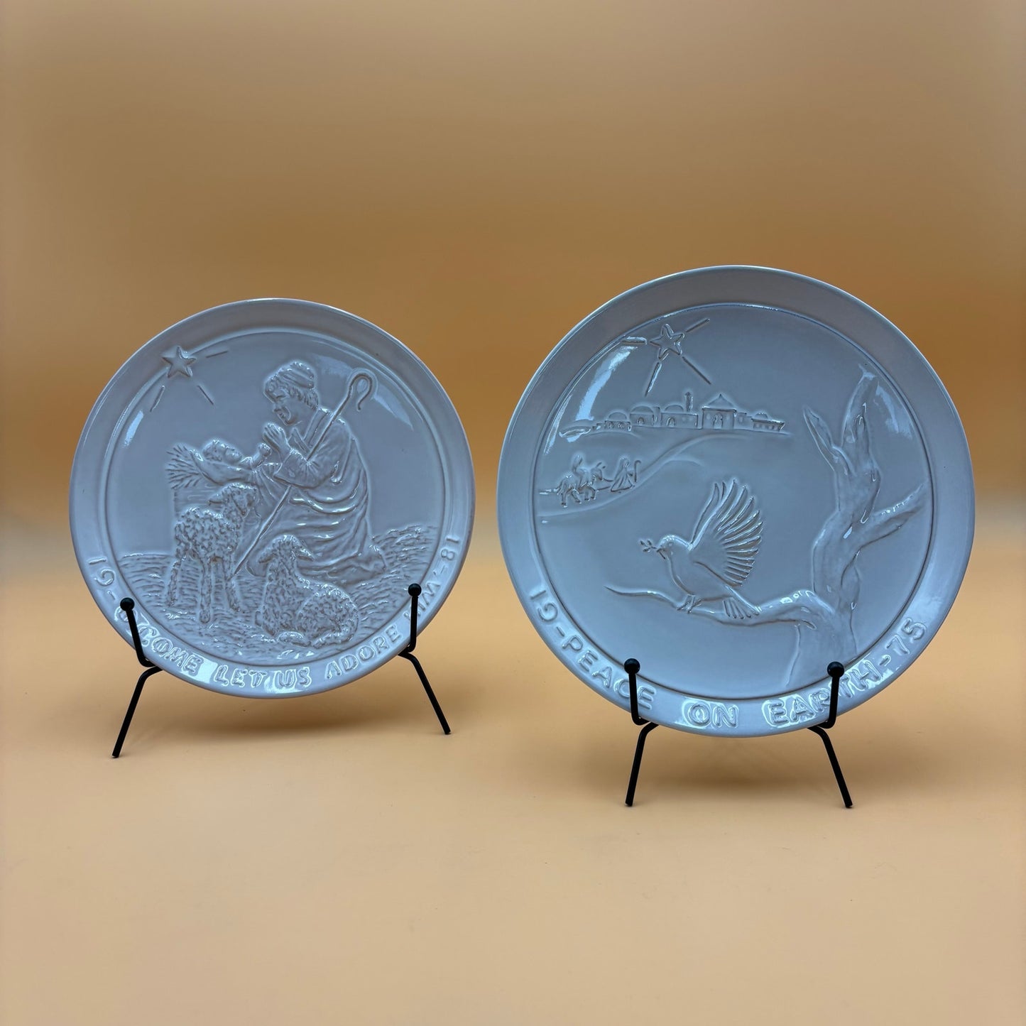 Frankoma Ceramic Wall Plates – Set of 2 Christmas Designs