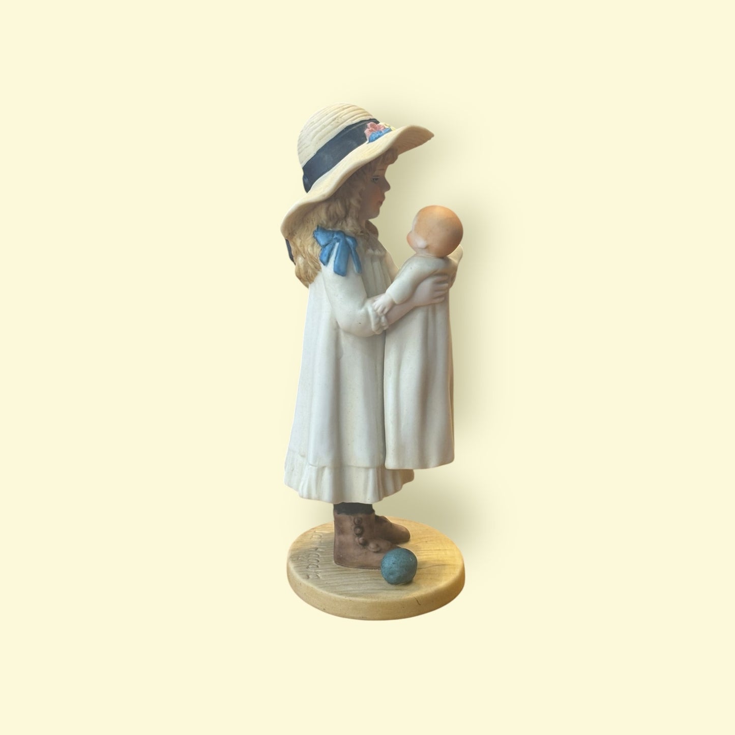 Jan Hagara "Missy" 5” Porcelain Figurine (1984-1985) - Limited Edition - Great Vintage Condition